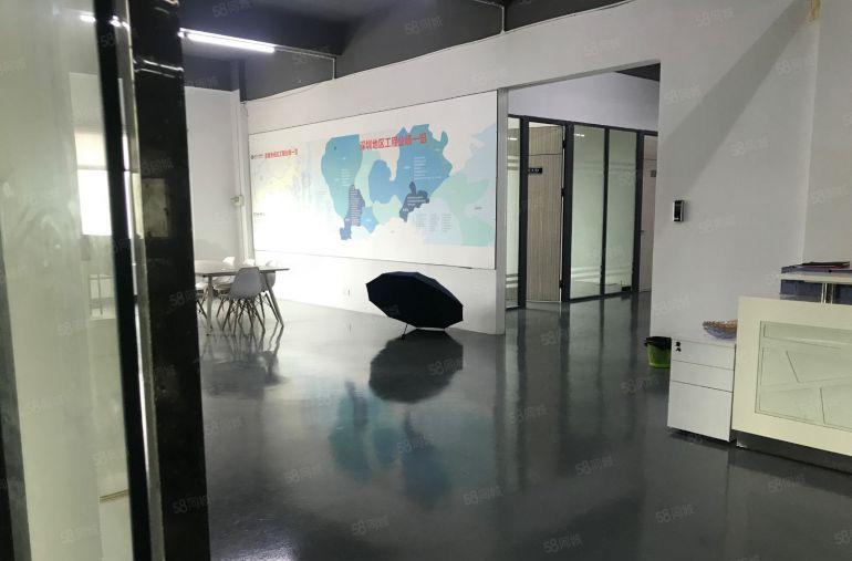 新圩花边岭工业区新出二楼厂房1000平方带全新装修