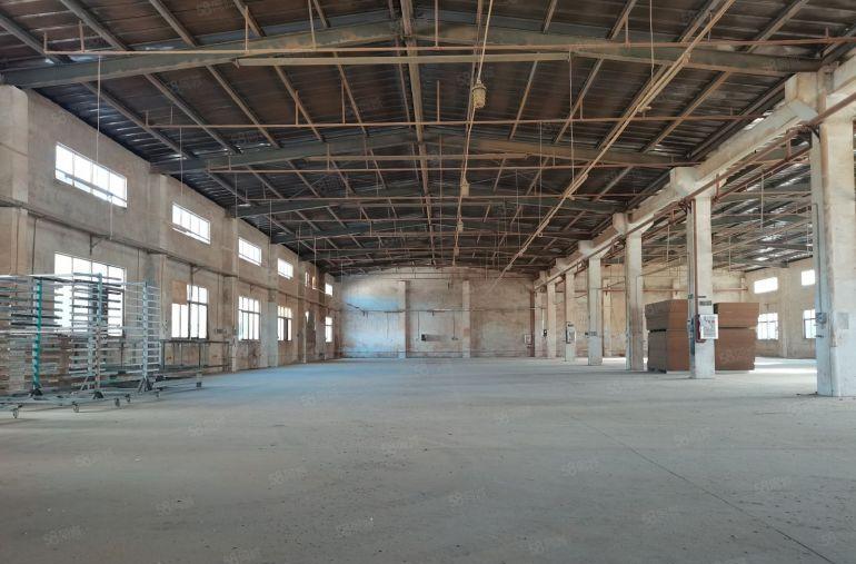 红本独栋钢构厂房出租 2200平方 可分租 靠山边 滴水7米