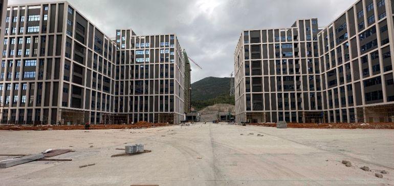 6块钱，300平起分租惠阳沙田高速路口原房东20万平厂房出租