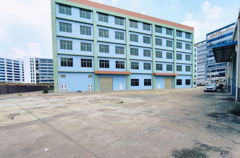 10块独门独院，8900平米，原房东无公摊，空地大