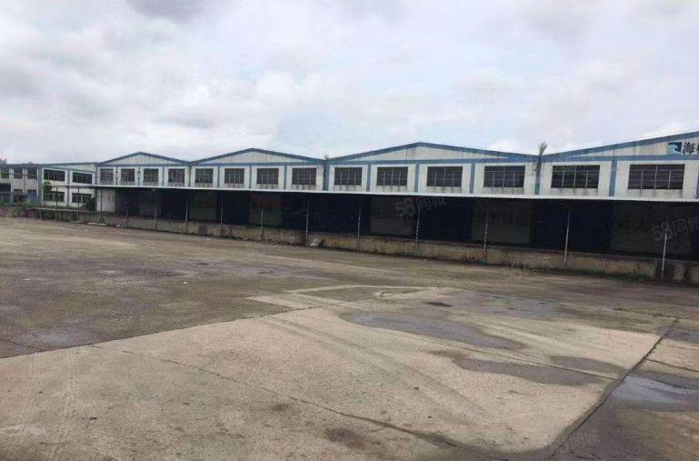 临深大型物流仓库带卸货平台 超大空地  砖墙到顶厂房出租