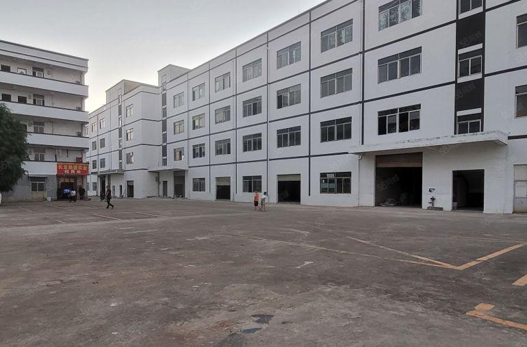 10元无公摊！新圩原房东9000平方红本厂房仓库出租可分租