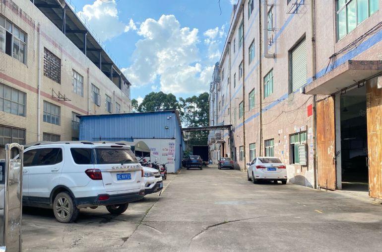 惠阳秋长原房东出租楼上带装修厂房2588平