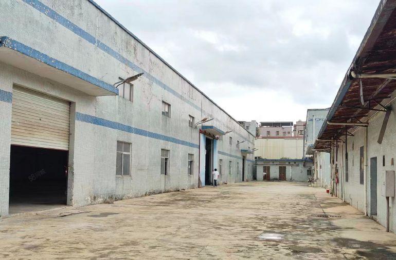 独门独院钢构厂房3420平，现成装修办公室  可分租