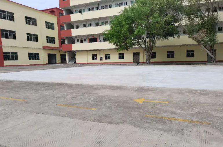 三和楼上2000平方原房东仓库厂房低价出租500平方起分租