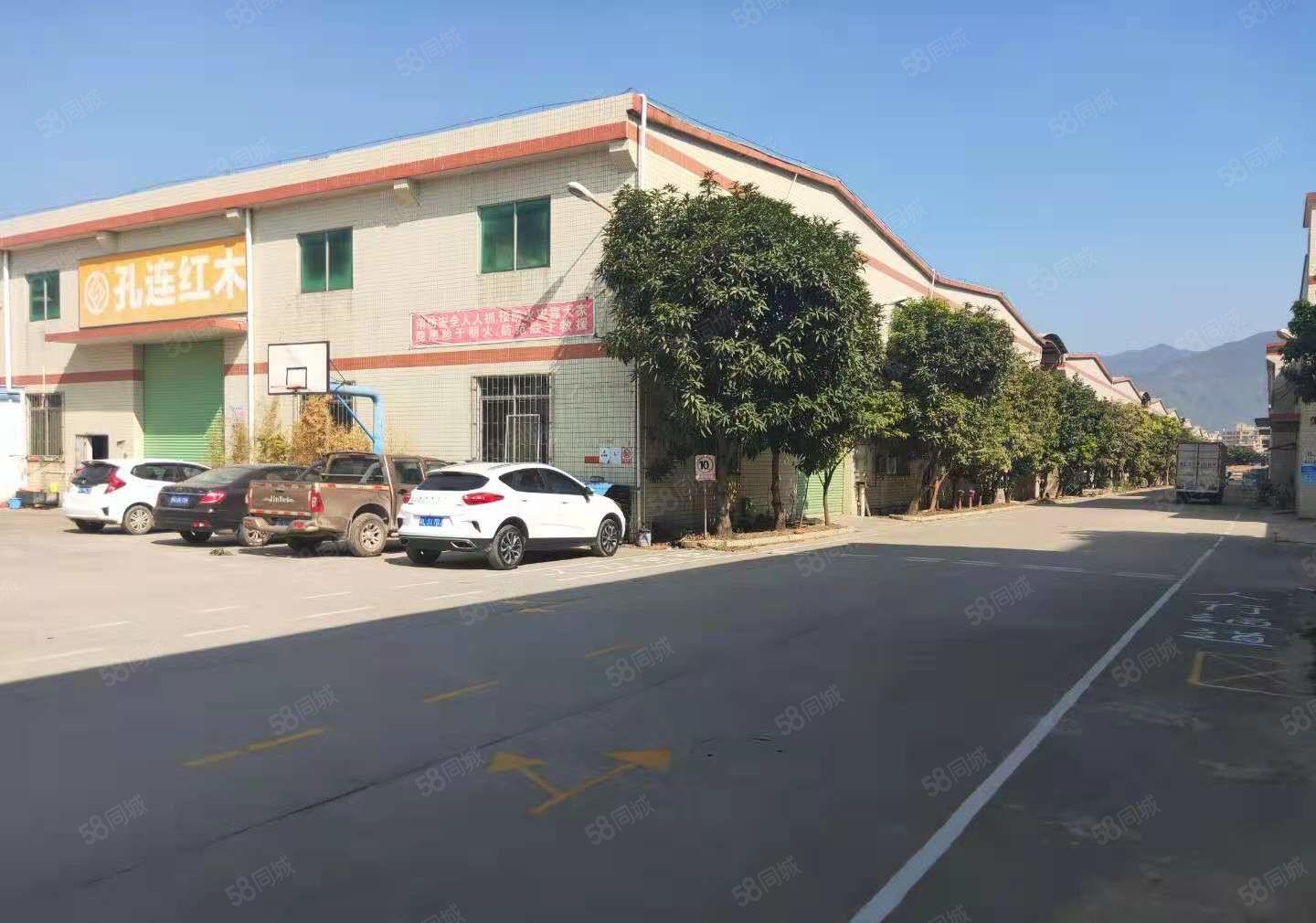 距离深圳8米！惠阳新圩5000方钢构厂房仓库出租高速口大空地