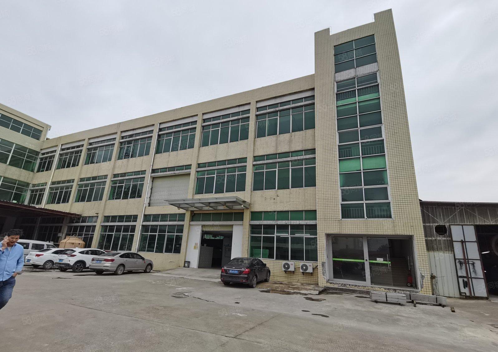 惠阳三和零公摊厂房2400平方可分租，可办环评  独门独院