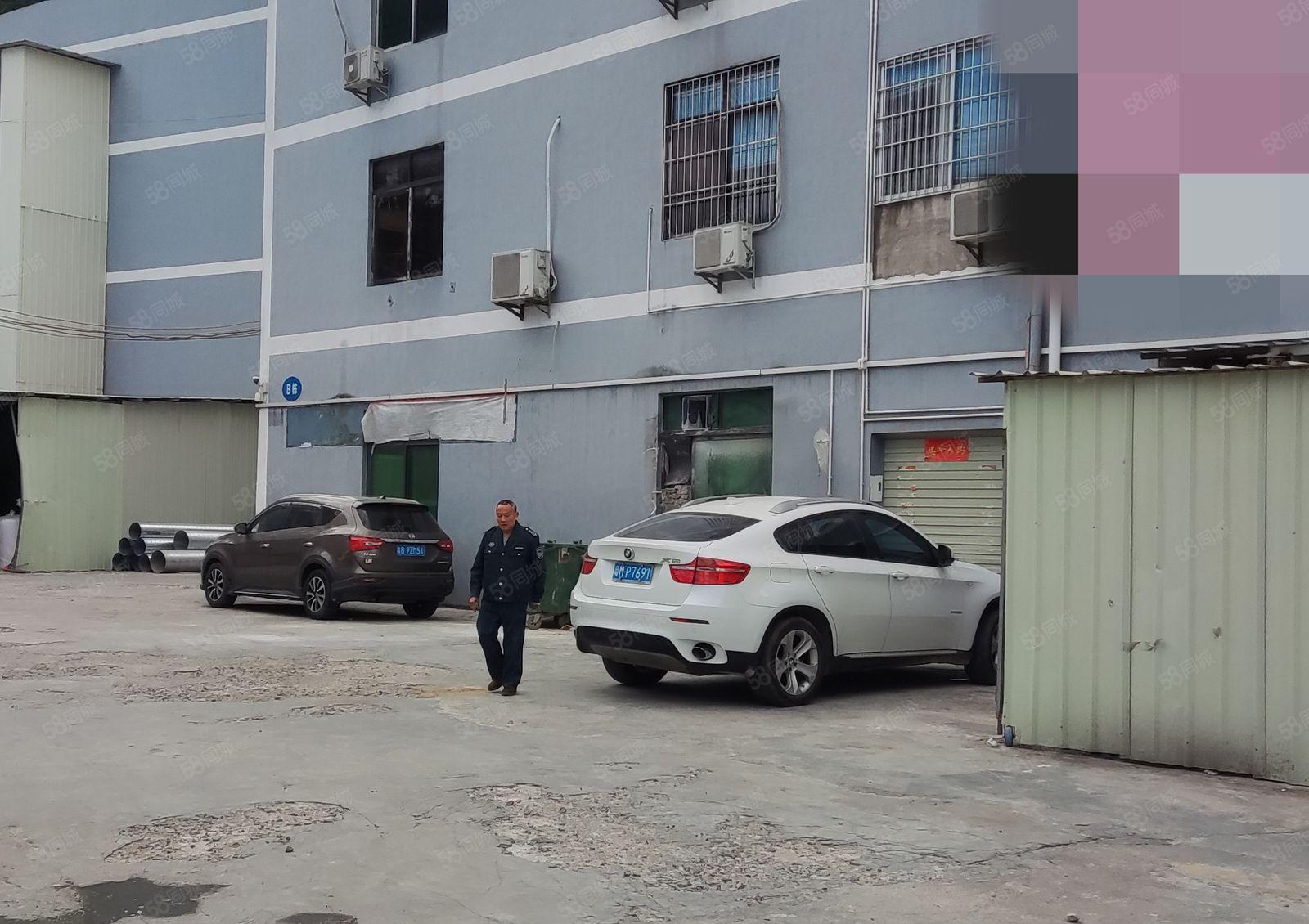 新圩205国道边380平方工艺品厂房出租 周边无居民交通方便