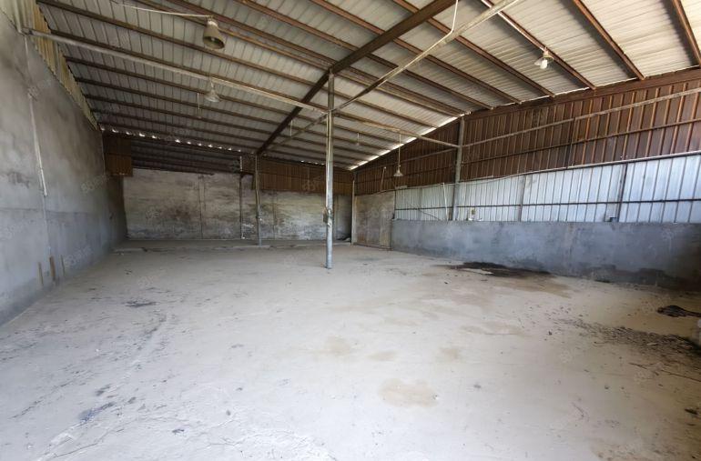 新圩独院钢构厂房2000出租超大空地原房东实际面积出租