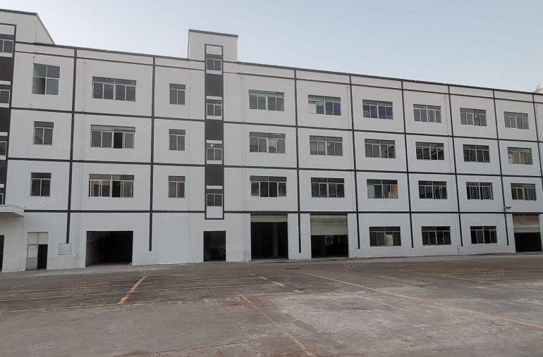 10元无公摊！新圩原房东9000平方红本厂房仓库出租可分租