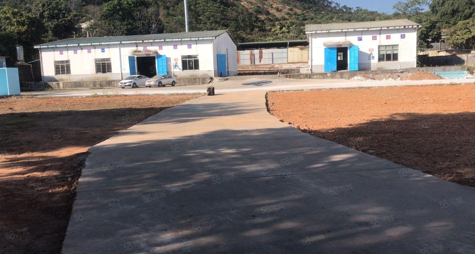 临深圳坪地500米 独门独院 1200平厂房带5300空地