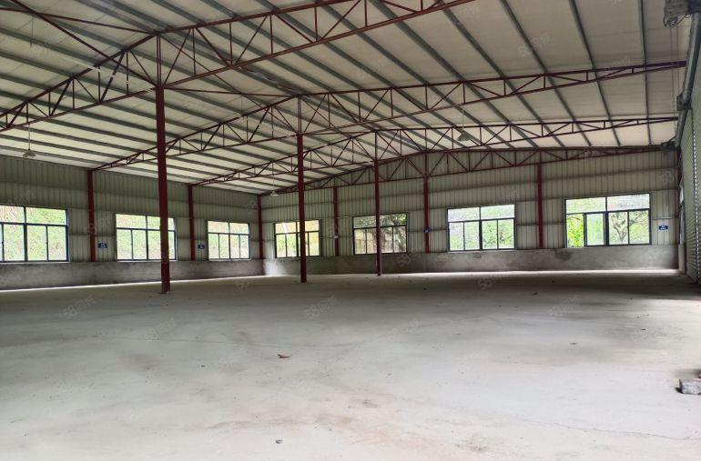 沙田镇单一层小独院1100平厂房出租，周边无居民