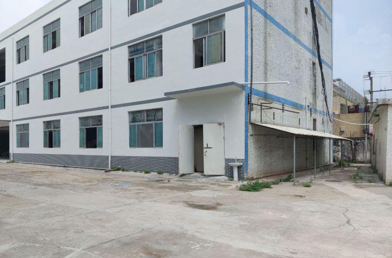 3900平米可以分租惠州秋长街道秋宝路独门独院厂房出租