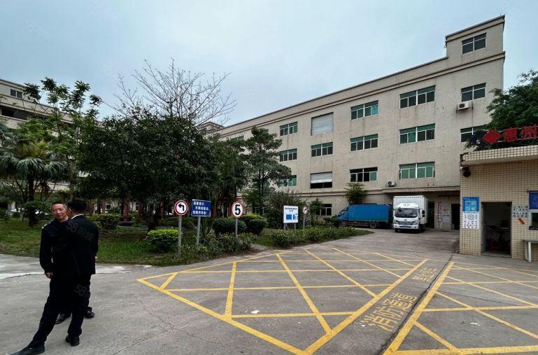 新圩约场新出精装修厂房2楼出租1000平米低价出租