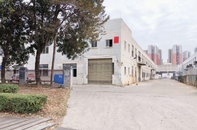 12块！新圩3000平独院现成行车原房东可分租厂房仓库出租