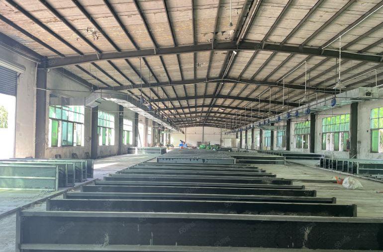 出租秋长独门独院钢结构厂房3000平低价出租带现成办公室。