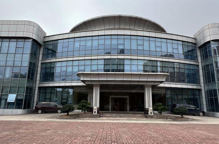 低价惠阳镇隆楼上标准厂房1000平，水电到位，随时可看