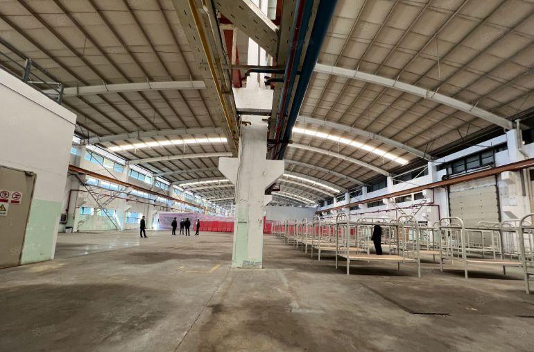 带现场行车滴水10米钢构厂房出租可以分组惠州新圩村一楼委厂房