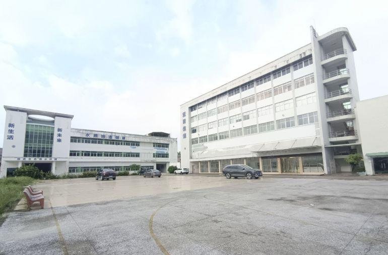 镇隆原房东实际面积出租花园式红本独院厂房15000平方空地大