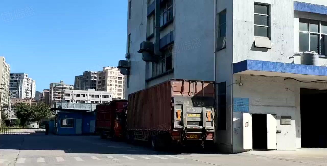 新圩塘吓村有红本工业园一楼2000平方厂房出租空地大公摊小