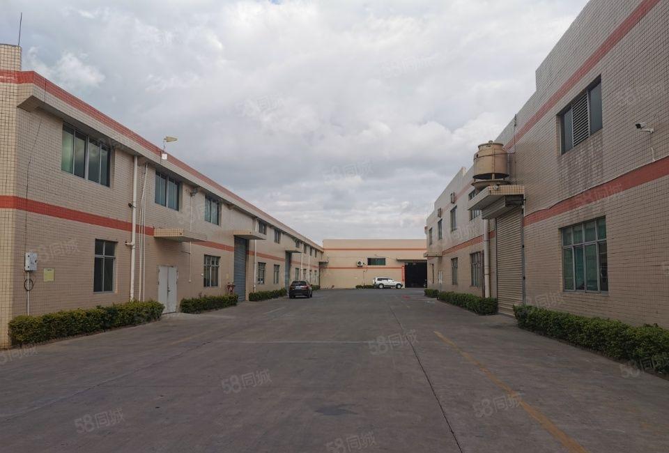 （钢构1350平米7米滴水）园区空地大，周边无居民，水电齐全