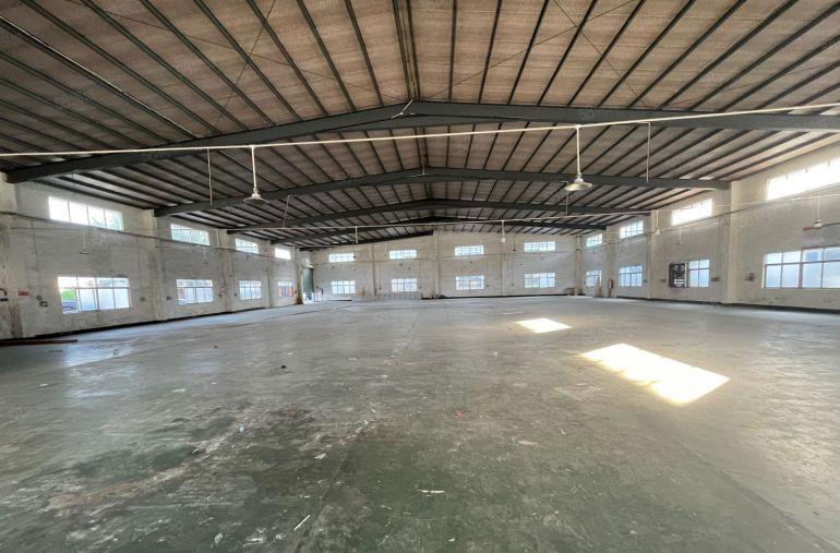 新圩独栋原房东1400平钢构厂房