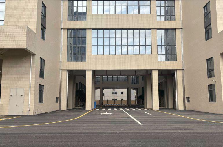 11元急租！惠阳三和新出2000平原房东红本厂房仓库出租