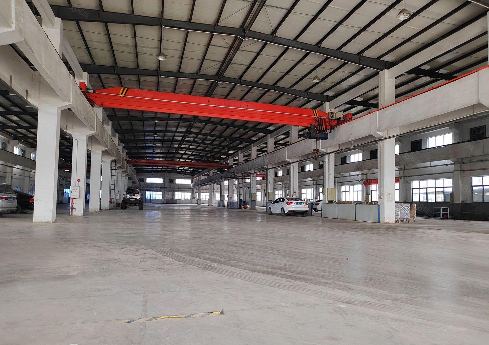 原房东5000平方米，单一层厂房出租，高度10米，有5台行车