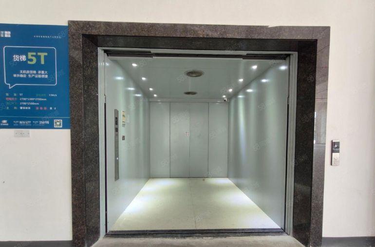 大亚湾电商仓库办公13万平方 全新红本厂房低价出租 大小分租