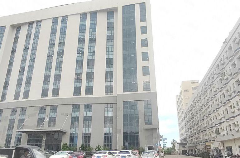 大亚湾西区厂房出租楼上1950平可分租交通方便主干道旁