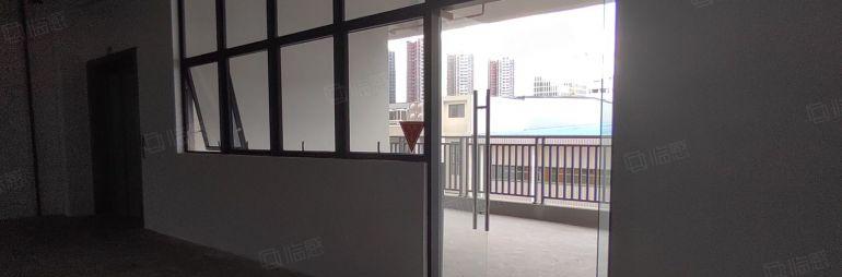 临深地段全新园区一层面积2500平，行业不限制