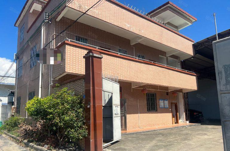 原房东厂房1800方独门独院砖墙到顶周边没有居民