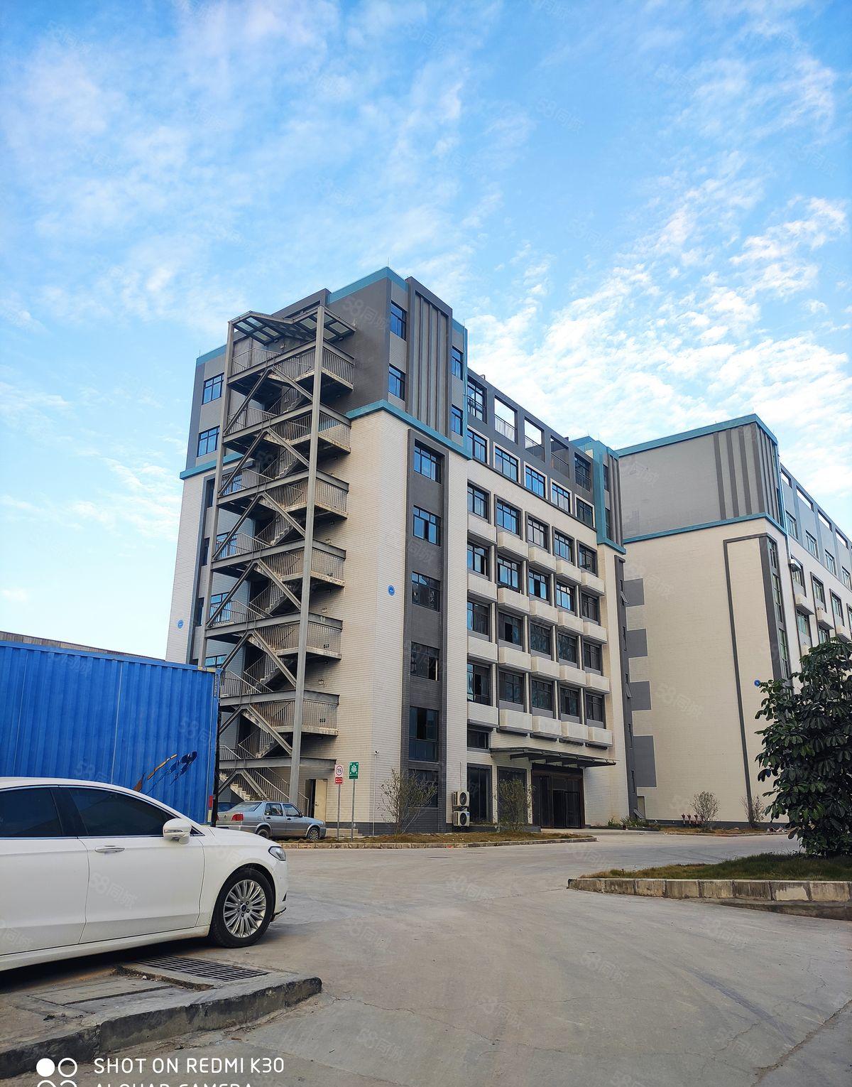 园区环境优美，证件齐全，方便大车进出，租金美丽