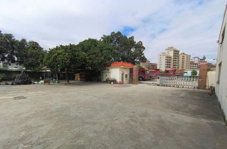 1500平独院！18元一平！原房东厂房仓库出租！空地大环境好