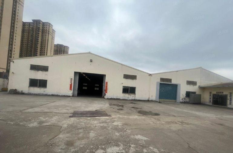 原房东独门独院滴水7米的单一层钢构厂房实际面积出租门口空地大