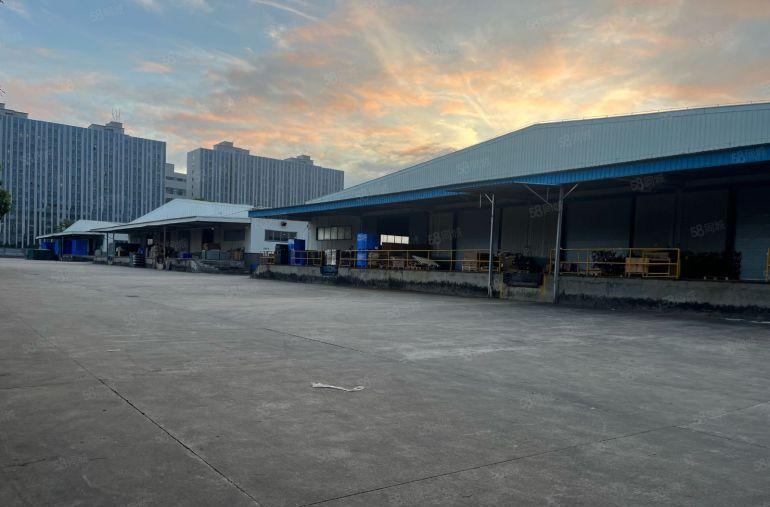 临深物流仓  厂房   15块   超大空地红本原房东