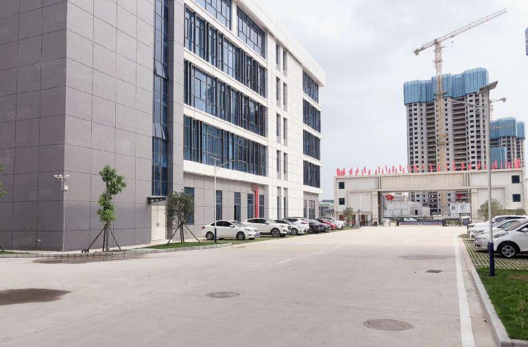 免租期给3个月，大亚湾全新厂房仓库，价格便宜，大小好分租