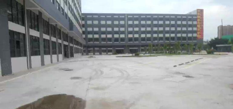 特惠厂房8块，手快有手慢无。300平米起分租。好招工