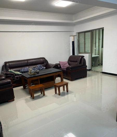 滴水15米！精装修办公室超大空地厂房工业园！电商仓库合适