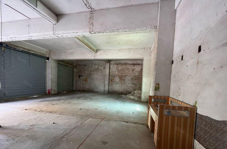 大亚湾单一层仓库厂房直租，原房东。不限制行业。