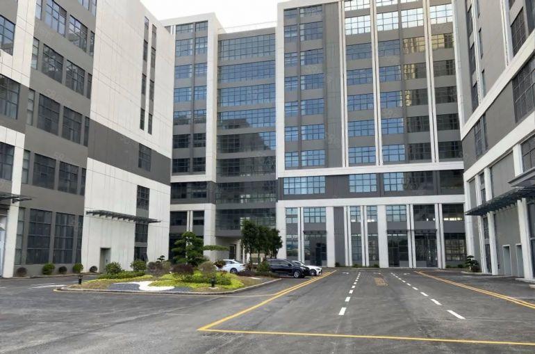 10块！大亚湾2W平原房东精装修厂房仓库出租1000平方起分