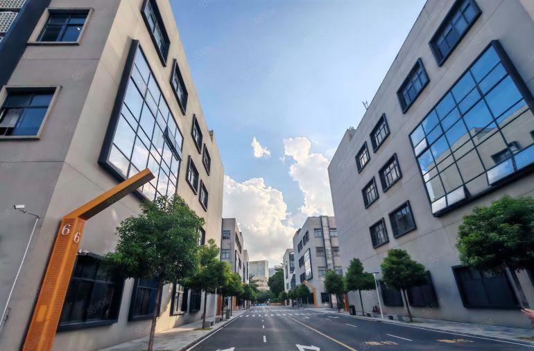 大亚湾成熟工业区楼上精装修1200平现成水电办公室实际面积租