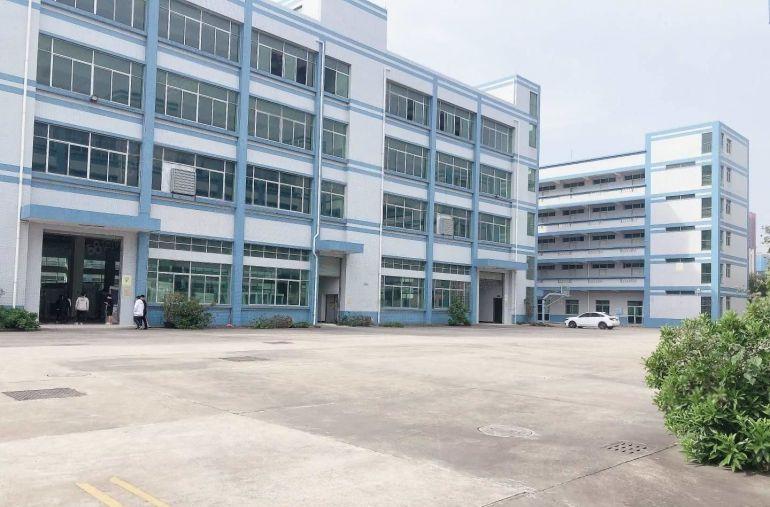 9块9块！西区工业区，楼上现成装修办公室厂房低价出租