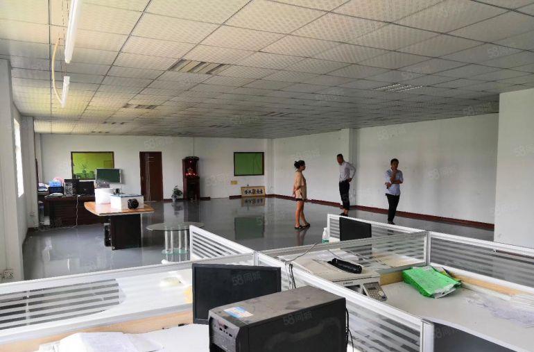 亚湾临深楼上新出600平装修办公室仓库厂房出租