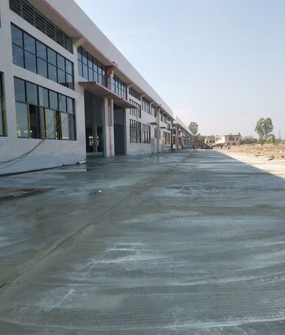 大亚湾全新20000平米红本重工业厂房出租，大小分租