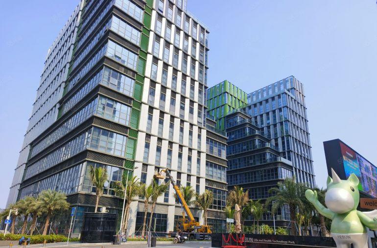 300平起分！临深大亚湾新出原房东玻璃幕墙厂房20万平