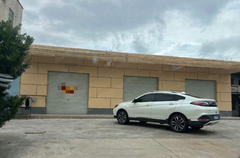 大亚湾路边独门独院单一层厂房仓库，现成水电办公室。