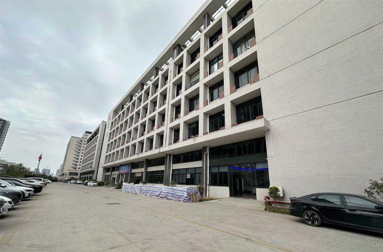 15元每平方！九成新装修厂房2000平厂房低价出租