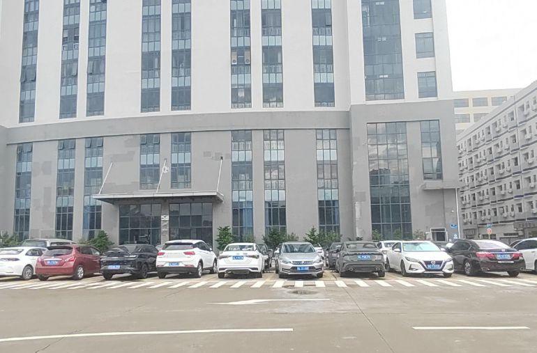 大亚湾西区厂房出租楼上1950平可分租交通方便主干道旁