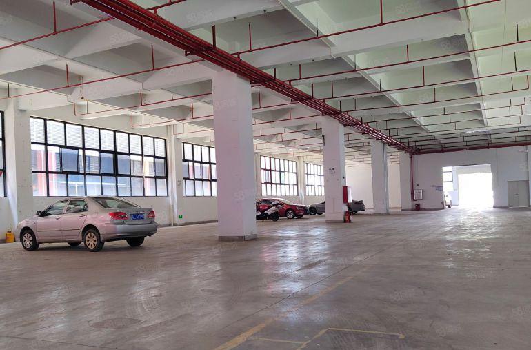 大亚湾西区一楼2000平仓库生产拎包入住大小可分租，楼上都有